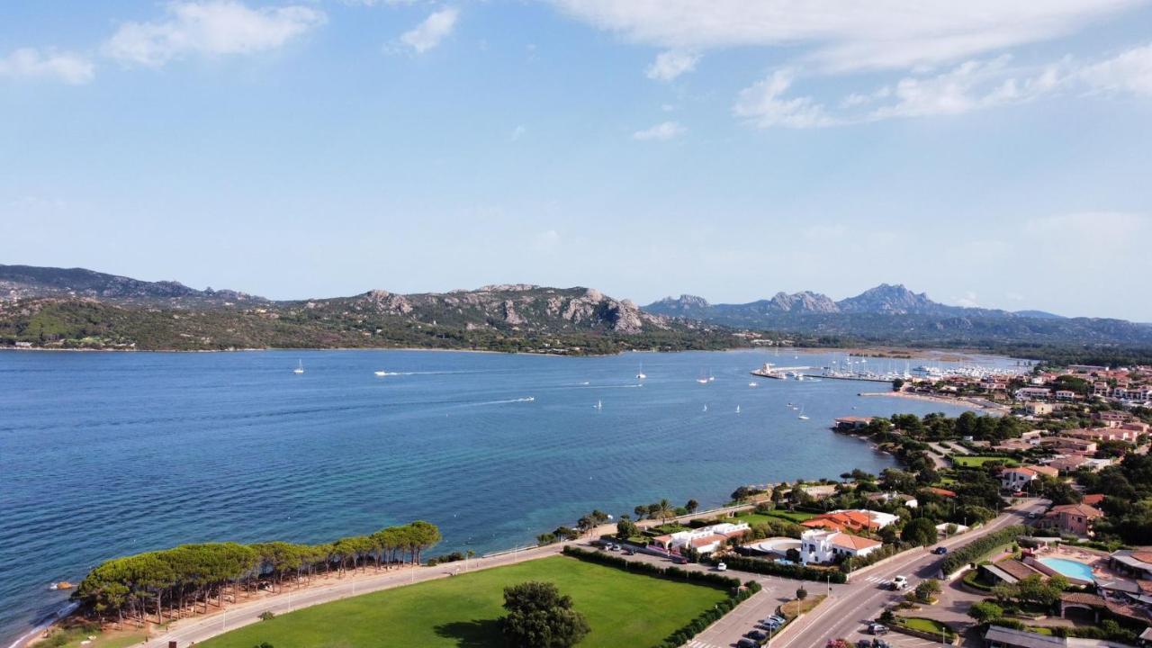 Aqualife Luxury Apartment Arzachena Εξωτερικό φωτογραφία